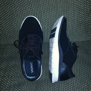 Vionic Taylor suede cushioned footbed sneakers 9